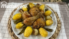 Hem Çok Lezzetli Hem De Çok Pratik Bir Yemek Tarifi ✅ Fırında Tavuk Tarifi 😋